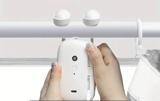 smart remote controlled curtain opener