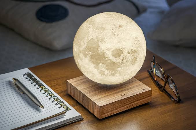 levitating moon lamp